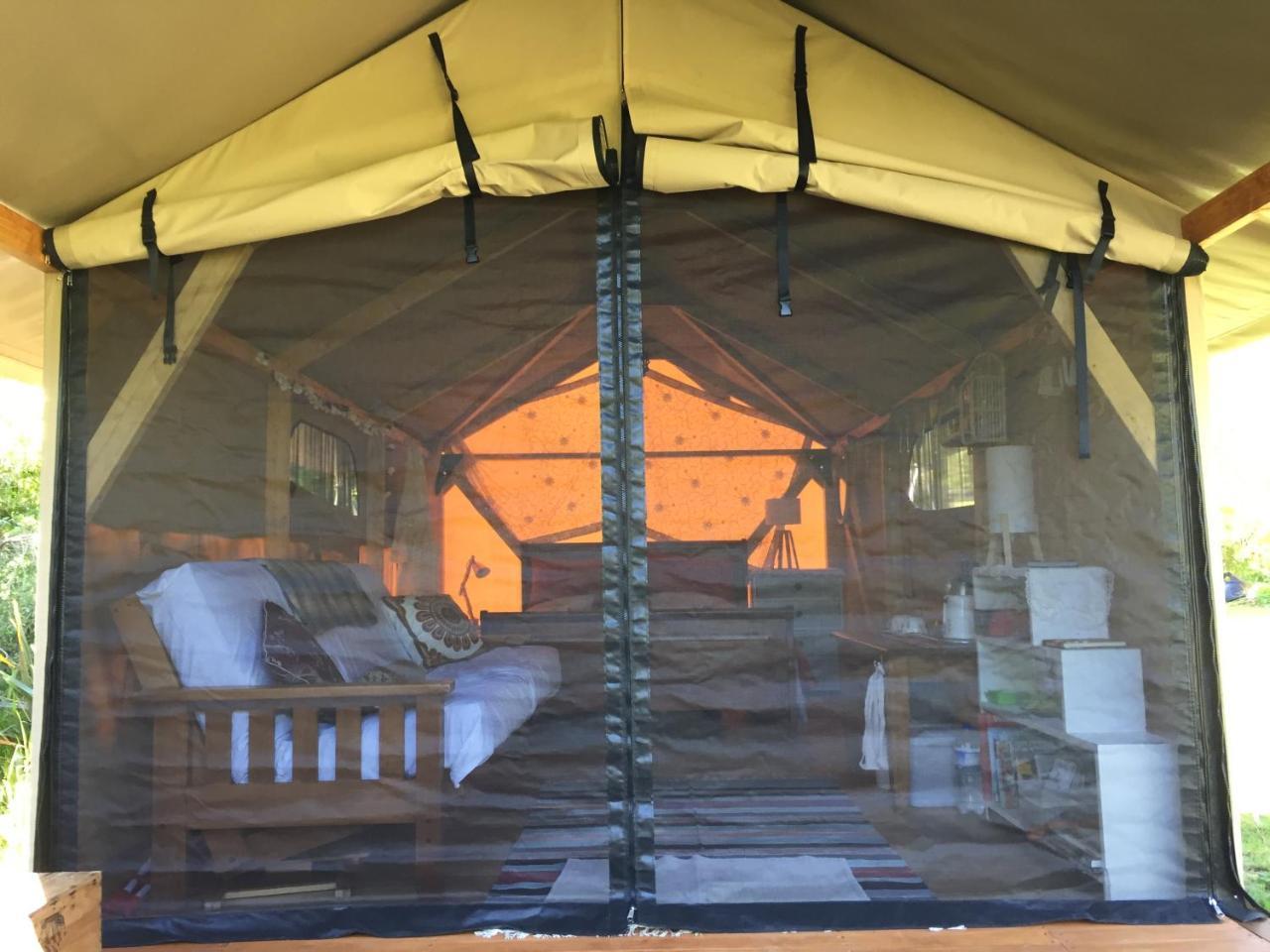 מלון Pohara Omarama Oasis - Permaculture Glamping מראה חיצוני תמונה